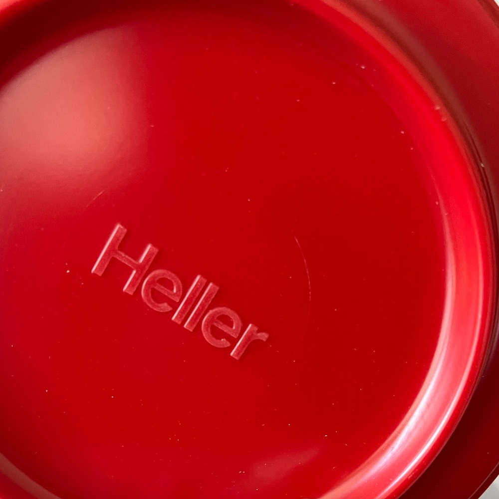 Supreme/Heller Bowls (Set of 6)
Set of six 5" stackable melamine bowls - Picture 2 of 8